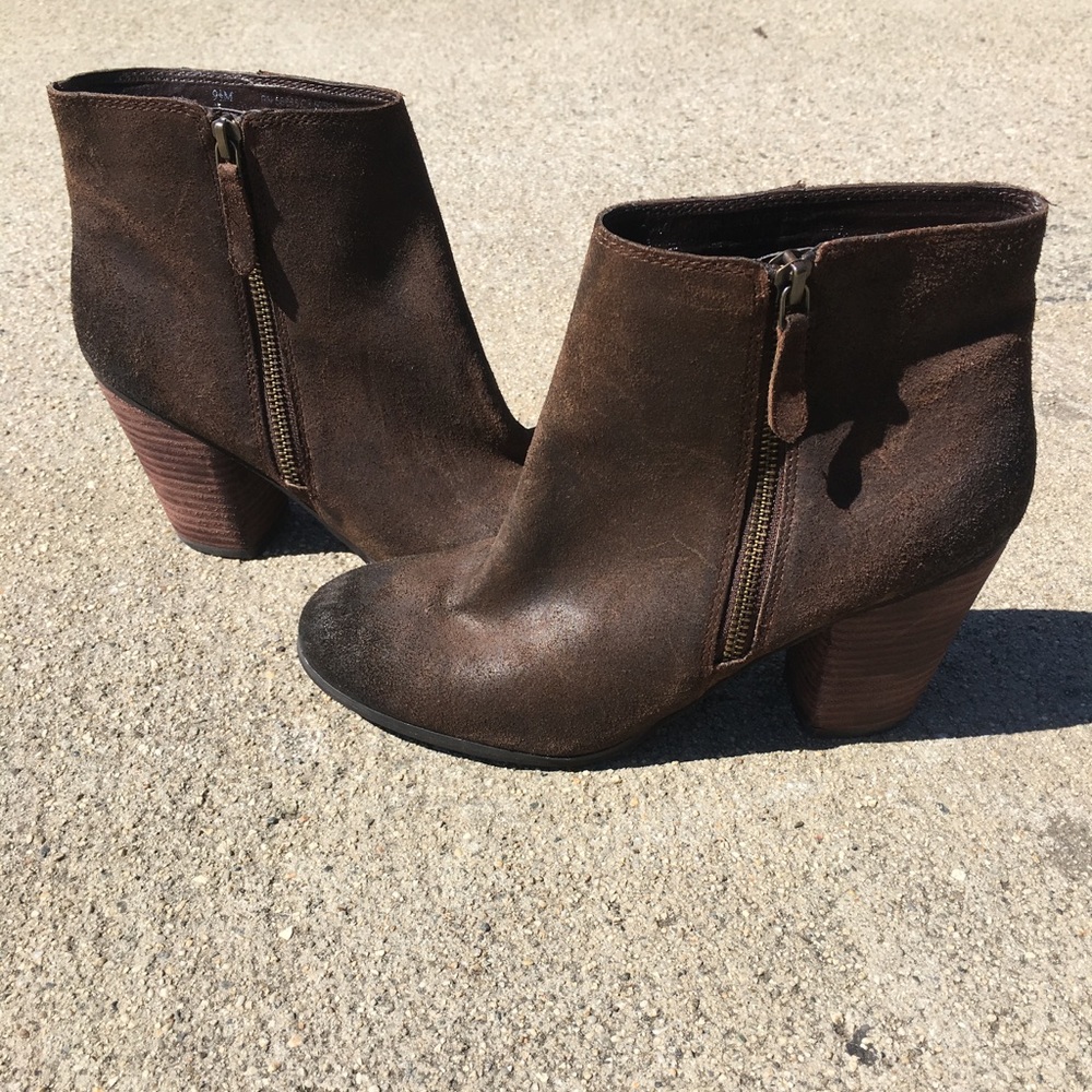 B.P Trolley zip ankle boots